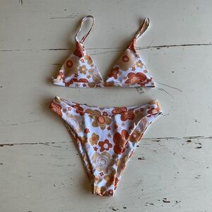 2 Aurelle X McCall Mitchell White and Orange Floral & Zebra Bikini sets Small